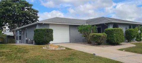 7321 San Carlos Dr, Port Richey, FL 34668