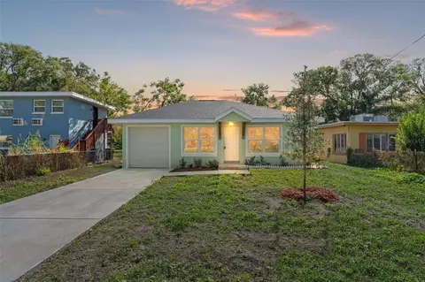 499 Stremma Rd, Largo, FL 33770