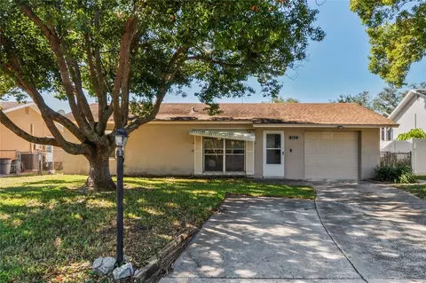 5123 Brookside Ln, New Port Richey, FL 34653