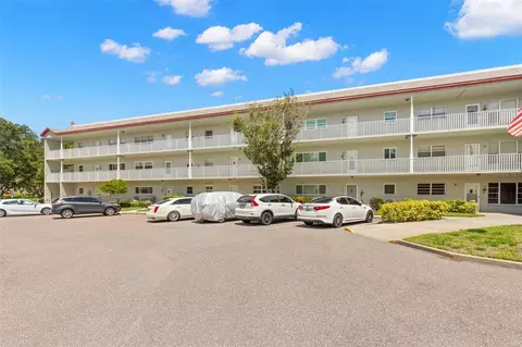 2260 Costa Rican Dr #26, Clearwater, FL 33763