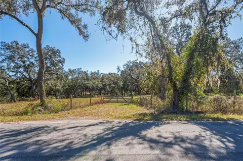 16900 Akins Dr, Spring Hill, FL 34610