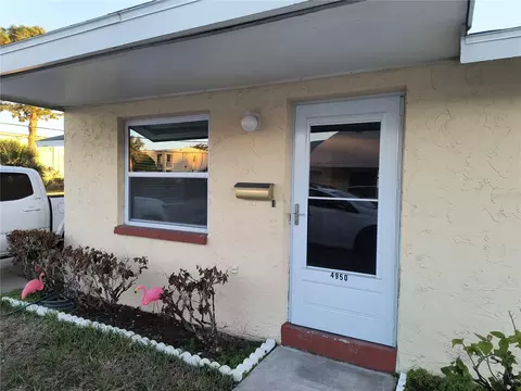 4950 Getner St, New Port Richey, FL 34652