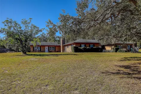 10525 Hilltop Dr, New Port Richey, FL 34654