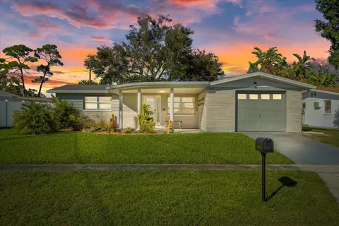 5013 Tammy Ln, Holiday, FL 34690
