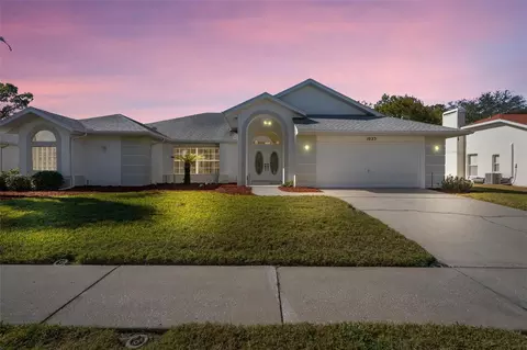 1023 Greenturf Rd, Spring Hill, FL 34608