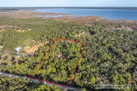 1248 Settlers Loop, Geneva, FL 32732