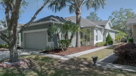 13722 Crest Lake Dr, Hudson, FL 34669