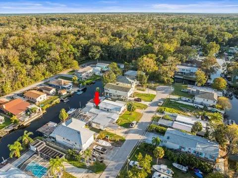 7260 Aberdeen Ct, Weeki Wachee, FL 34607 photo 9