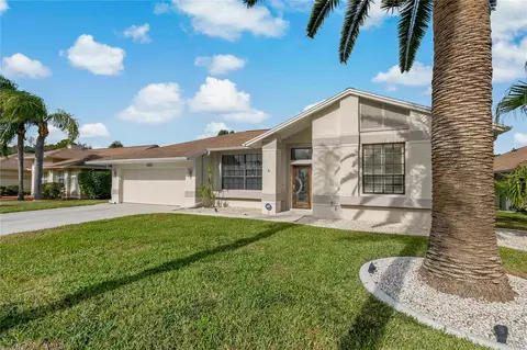591 Waterford Cir W, Tarpon Springs, FL 34688