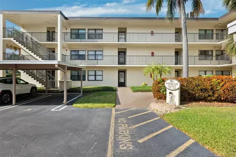 11945 143rd St #7216, Largo, FL 33774