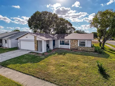 11413 Possum Trl, Port Richey, FL 34668