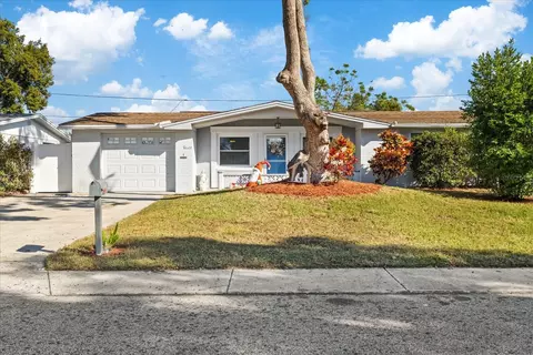 3734 Pensdale Dr, New Port Richey, FL 34652