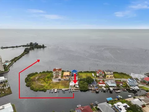 6212 Lonnie Lee Ln, Hudson, FL 34667