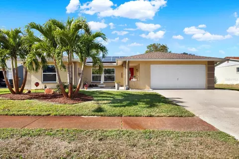 8223 Red Cedar Dr, Port Richey, FL 34668