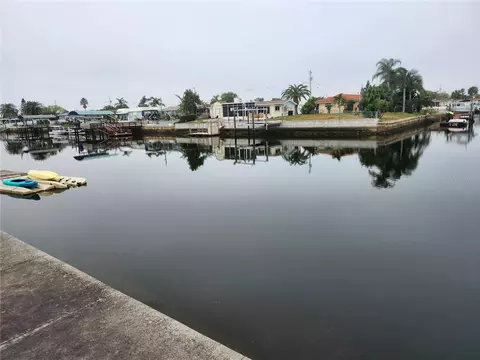 12825 1st Isle, Hudson, FL 34667