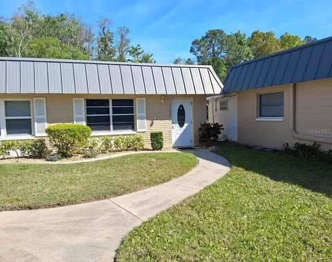 11732 Carissa Ln #B, New Port Richey, FL 34654