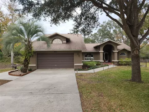 8171 Chaucer Dr, Weeki Wachee, FL 34607 photo 1
