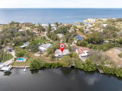 2014 Cove Ct, Holiday, FL 34691