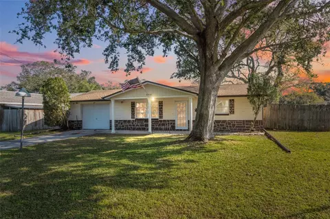 6920 Medlar Dr, New Port Richey, FL 34653