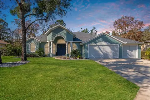 43 Cactus St, Homosassa, FL 34446