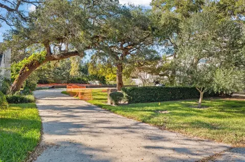 2303 S Hesperides St, Tampa, FL 33629