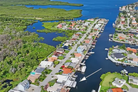 4139 Rudder Way, New Port Richey, FL 34652