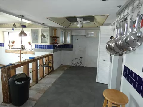 Kitchen - 13618 Stacey Dr, Hudson, FL 34667 photo 1 of 7