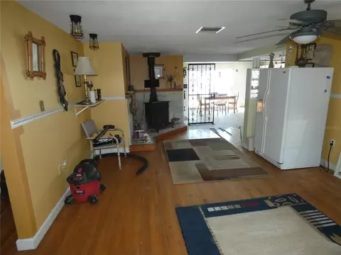 Living - 13618 Stacey Dr, Hudson, FL 34667 photo 3 of 5