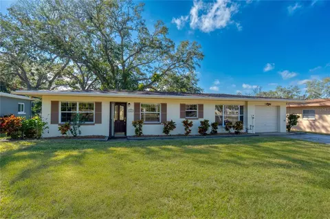 905 Palm Blvd, Dunedin, FL 34698