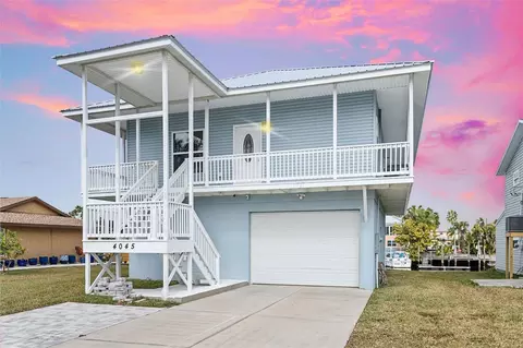 4045 Centavo Ct, Hernando Beach, FL 34607 photo 1