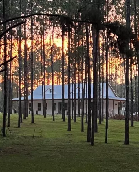 23089 Grubbs Rd, Brooksville, FL 34601