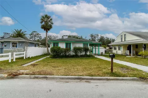 5648 Riverview Dr, New Port Richey, FL 34652