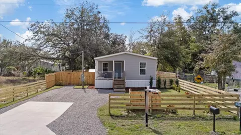 9250 Peony St, New Port Richey, FL 34654