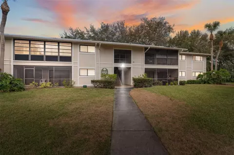 6002 Laketree Ln #L, Temple Terrace, FL 33617