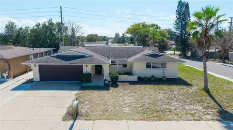 7628 Topay Ln, Port Richey, FL 34668