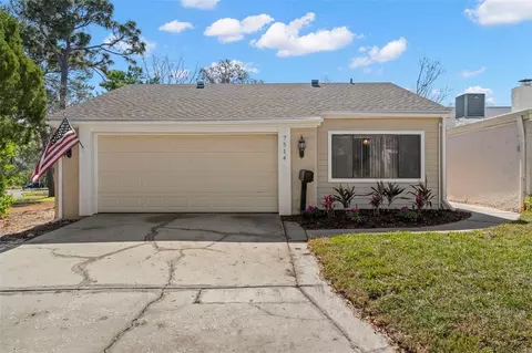 7514 Rocky Point Dr, Hudson, FL 34667