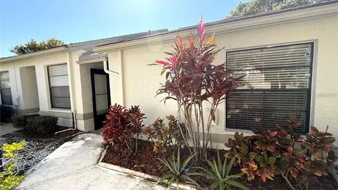 11737 Spring Tree Ln, Port Richey, FL 34668
