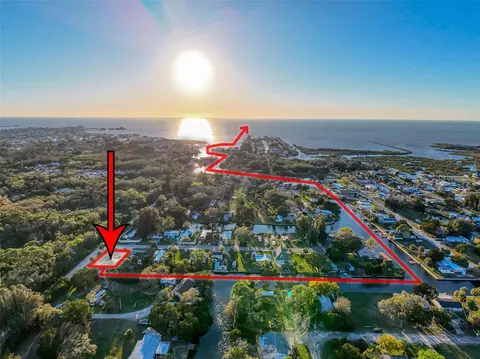 7215 Stevens Dr, Hudson, FL 34667