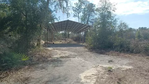 5970 W Inland Ct, Dunnellon, FL 34433