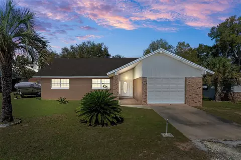 4 Clear Ln, Ocala, FL 34472