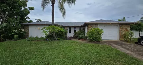 1414 Grand Blvd, Holiday, FL 34690