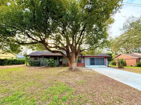 1560 Autumn Rd, Spring Hill, FL 34608