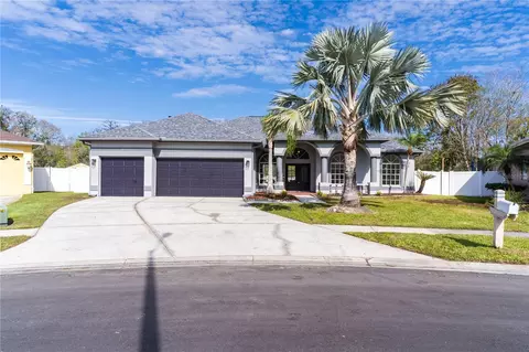 28752 Falling Leaves Way, Wesley Chapel, FL 33543