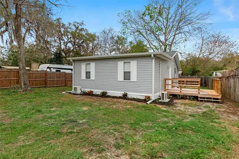 15188 Riverside Ln, Nobleton, FL 34661