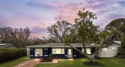 2719 40th Ave W, Bradenton, FL 34205