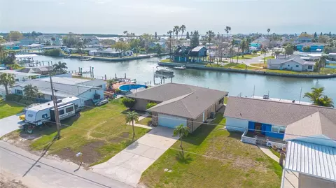 13631 Evelane Dr, Hudson, FL 34667