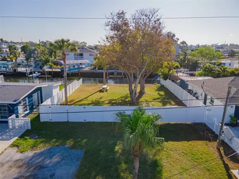 13916 Berkowitz Ave, Hudson, FL 34667 photo 1