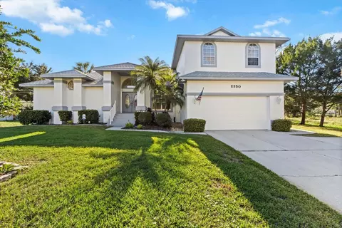 2250 N Watersedge Dr, Crystal River, FL 34429