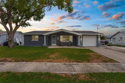 1540 Linstock Dr, Holiday, FL 34690