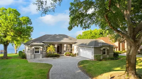 248 Lake Tennessee Dr, Auburndale, FL 33823